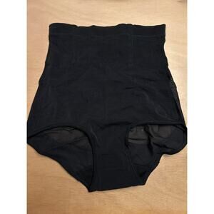 New Women’s High Waisted Shape Wear Briefs Black size Small